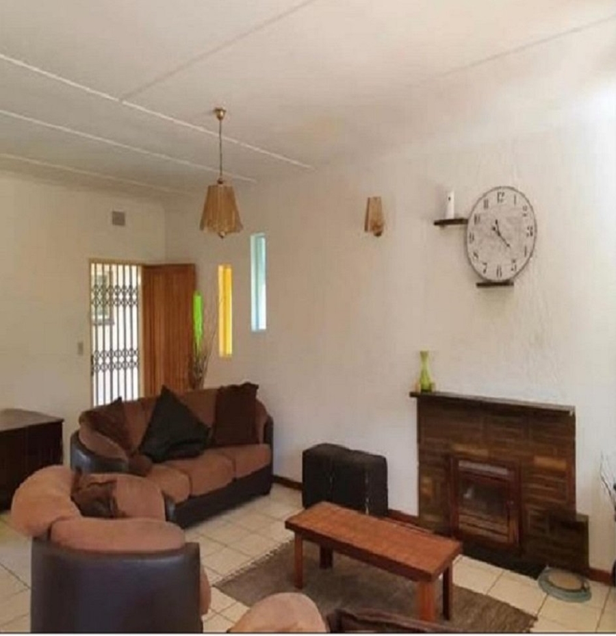 3 Bedroom Property for Sale in Flamwood North West